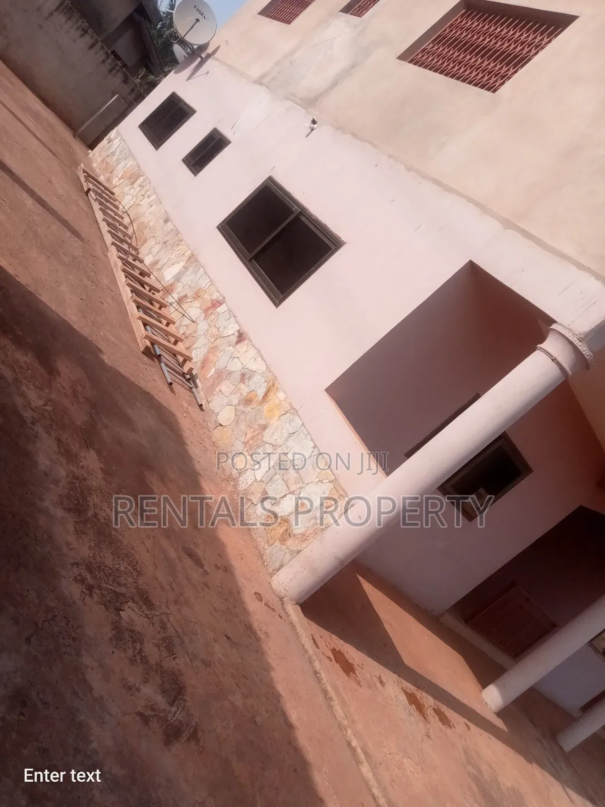 2bdrm Block of Flats in Frafraha for rent