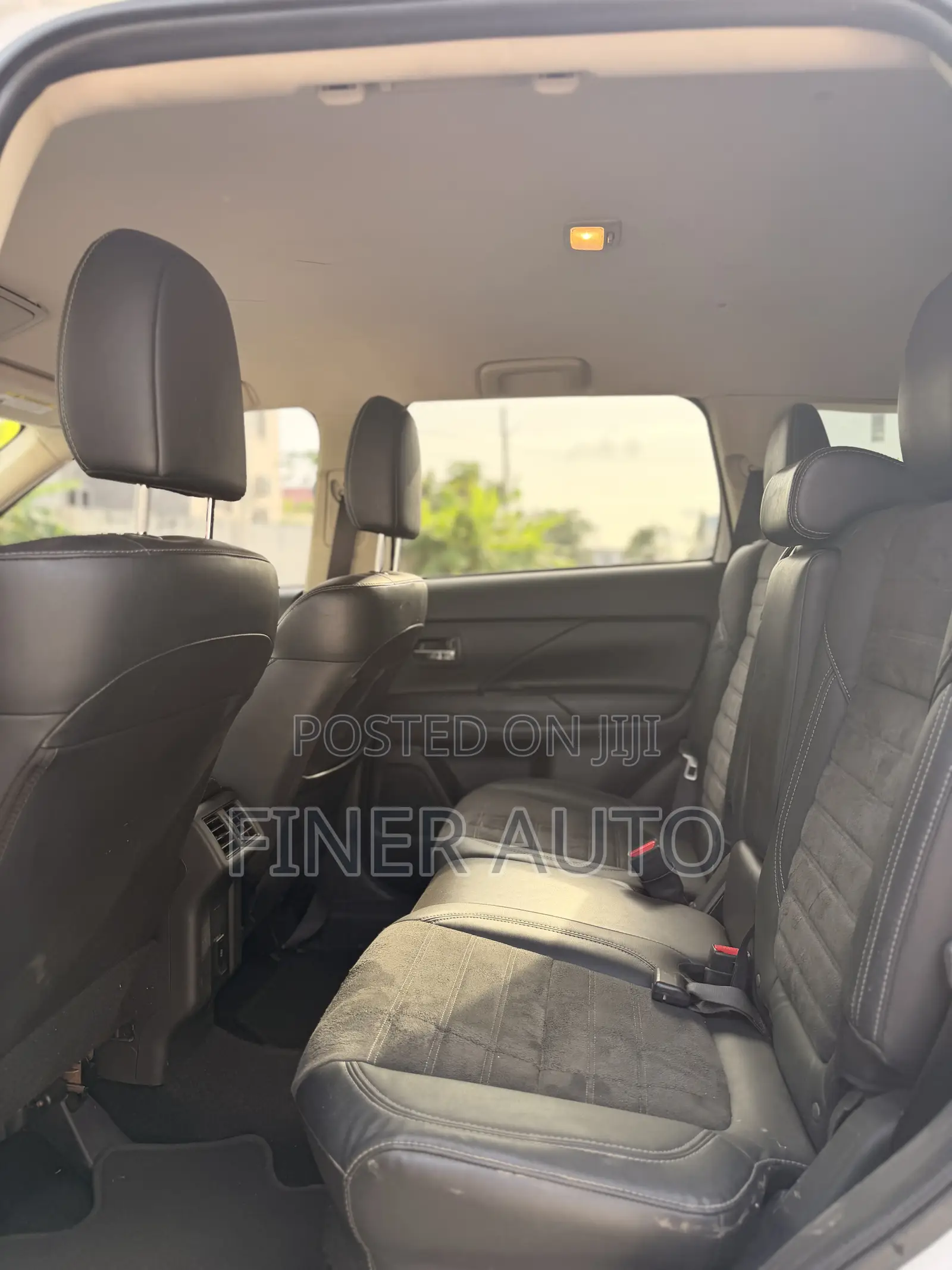 Mitsubishi Outlander SE FWD 2020 White