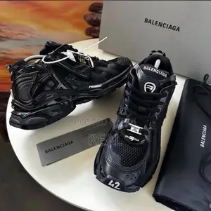 Balenciaga Runner