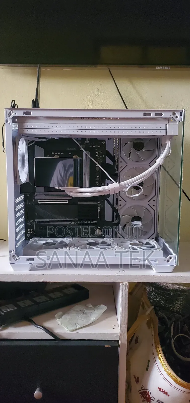 New Desktop Computer 32GB AMD Ryzen 7 SSD 1T