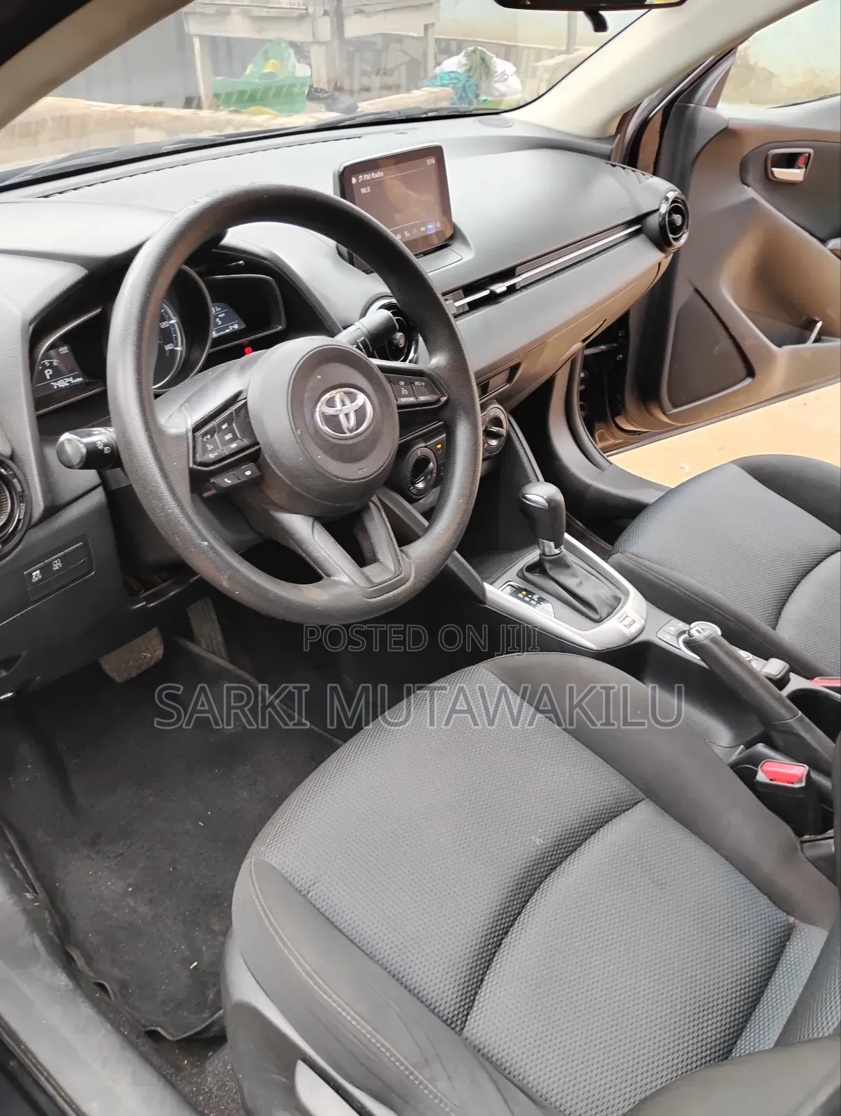 Toyota Yaris 2019 Black