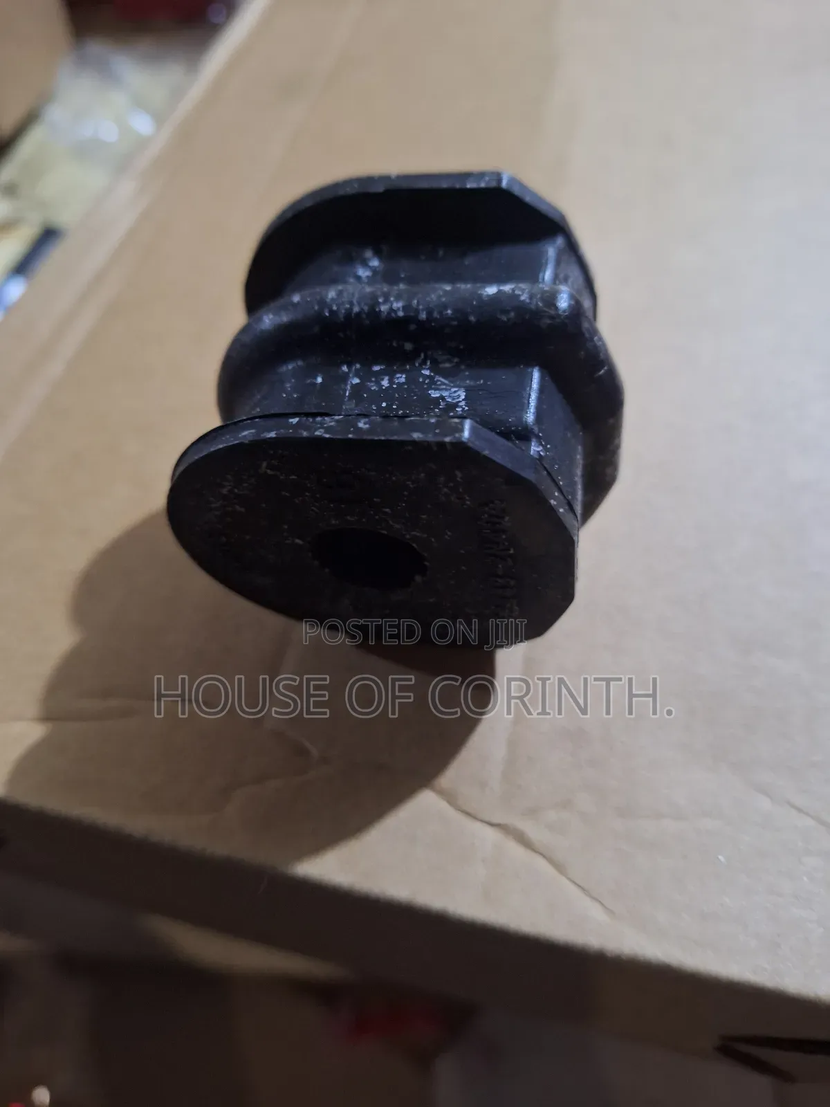 Stabiliser Bushings, Rear - Nissan Teana 2008-