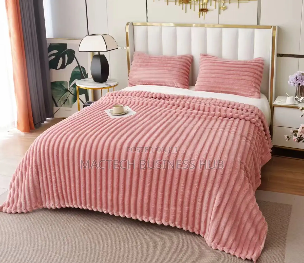 1 Blanket 2 Pillow Cases