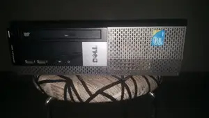 Desktop Computer Dell OptiPlex 790 8GB Intel Core I7 SSD 250GB