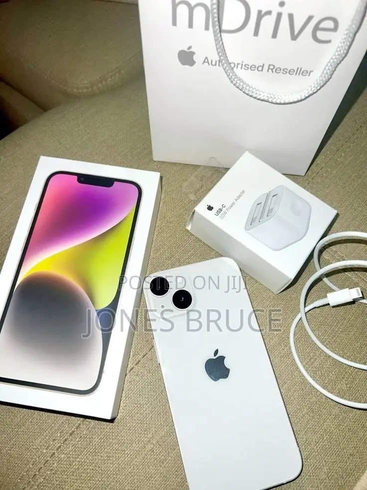 New Apple iPhone 13 128 GB White
