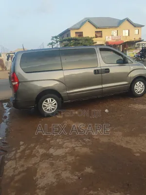 Hyundai H300 2012 Gray