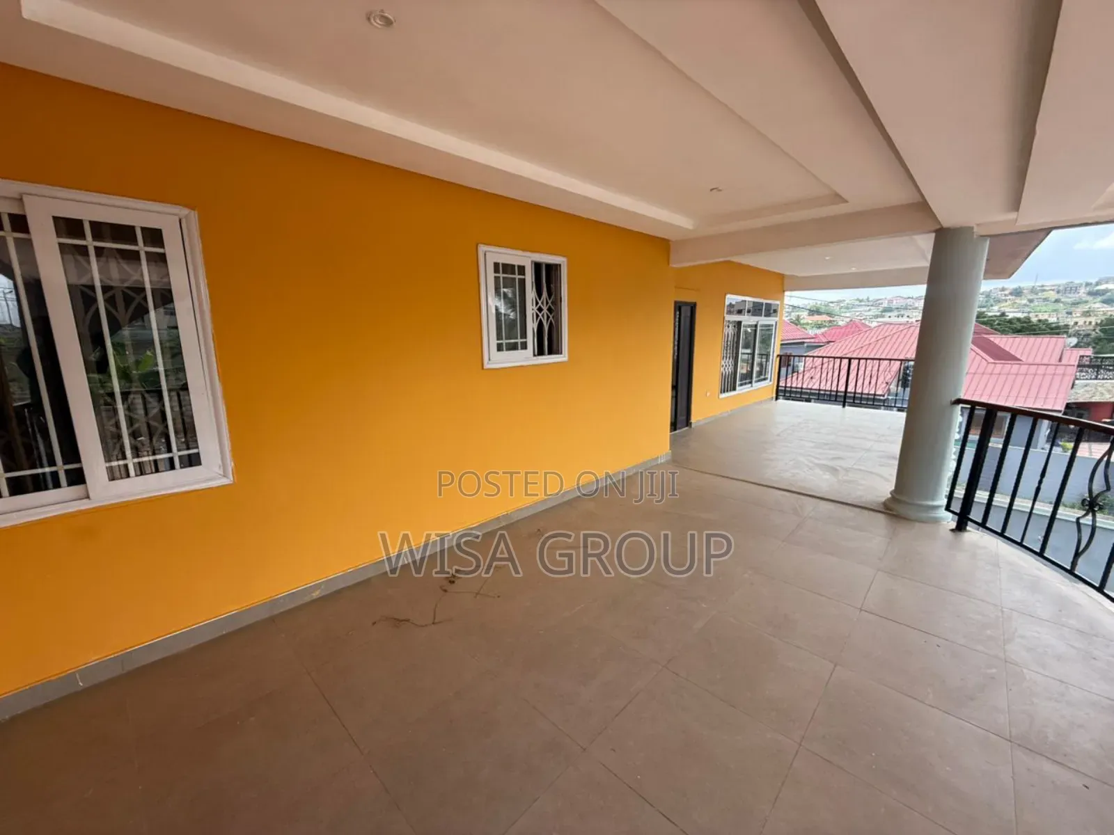 8bdrm Duplex in Wisa Group, Accra Metropolitan for rent