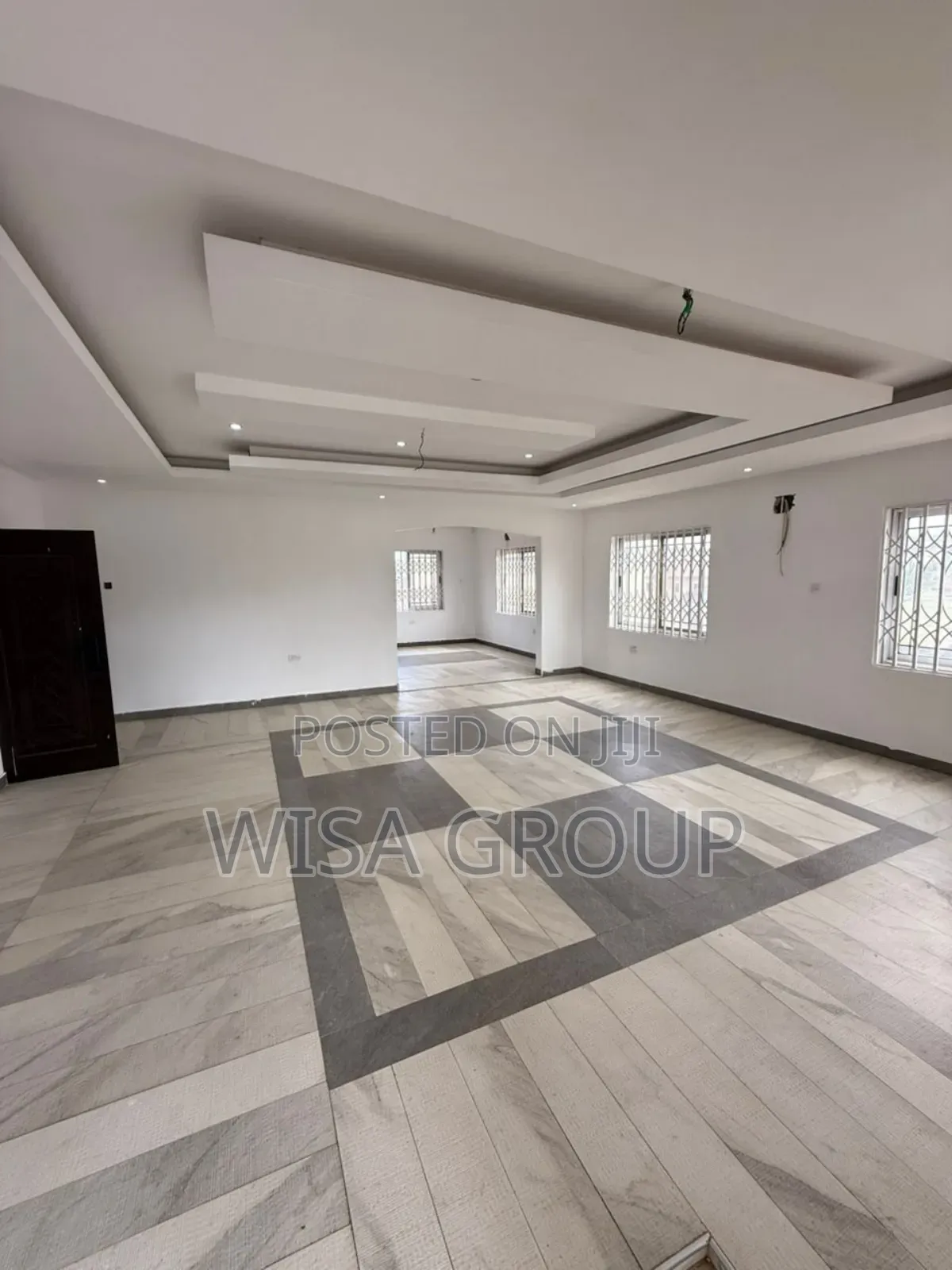 8bdrm Duplex in Wisa Group, Accra Metropolitan for rent