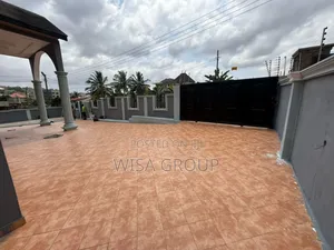 8bdrm Duplex in Wisa Group, Accra Metropolitan for rent