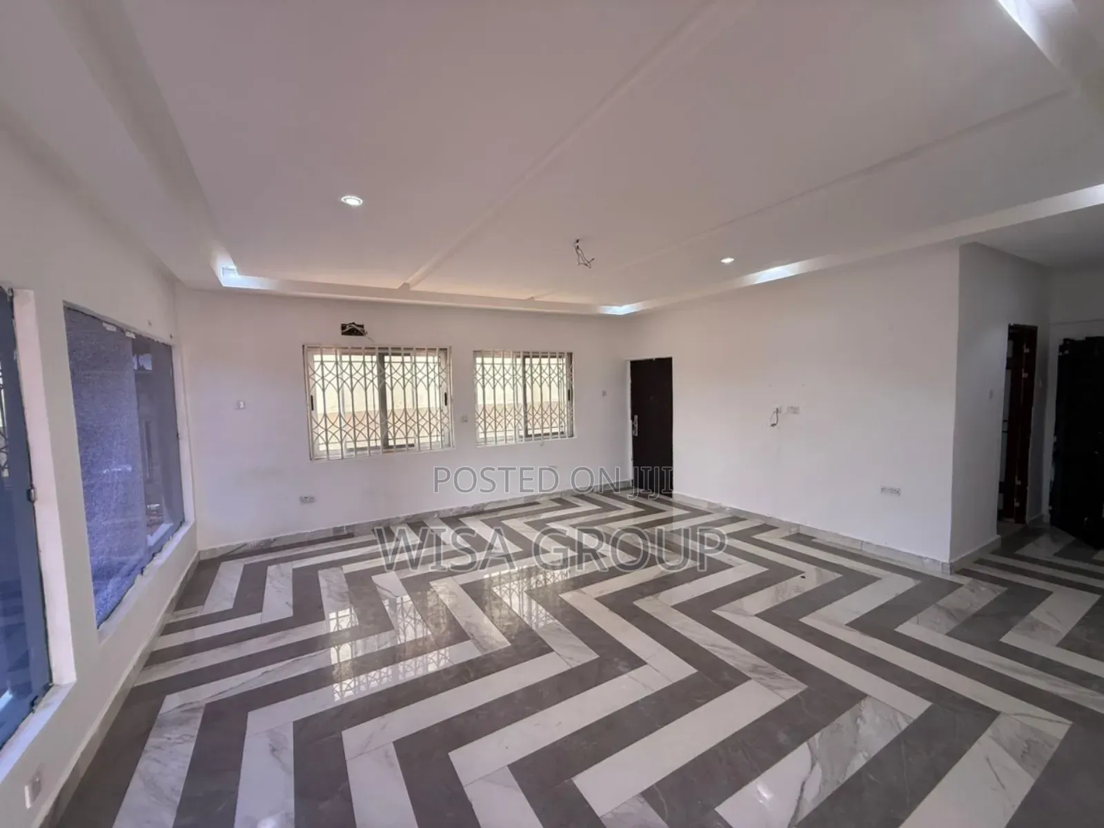 8bdrm Duplex in Wisa Group, Accra Metropolitan for rent