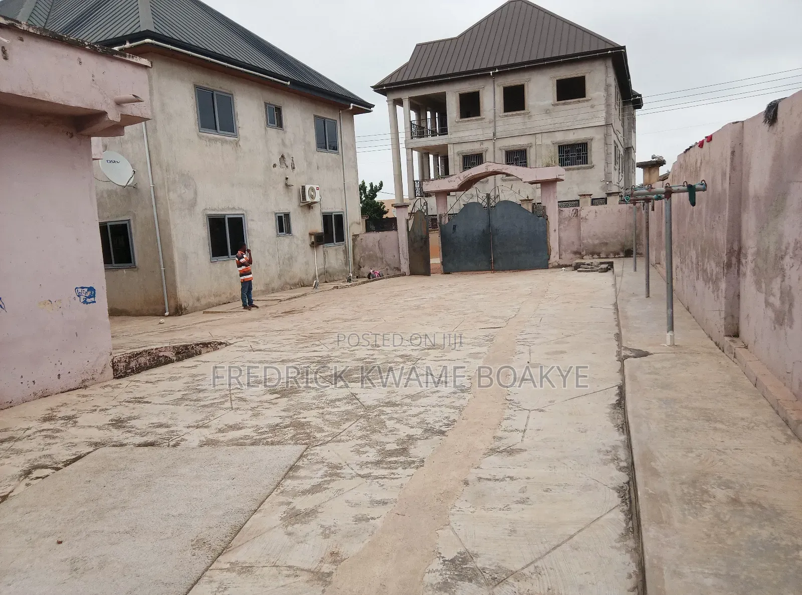 17bdrm House in Brother K Estate, Kumasi Metropolitan for sale