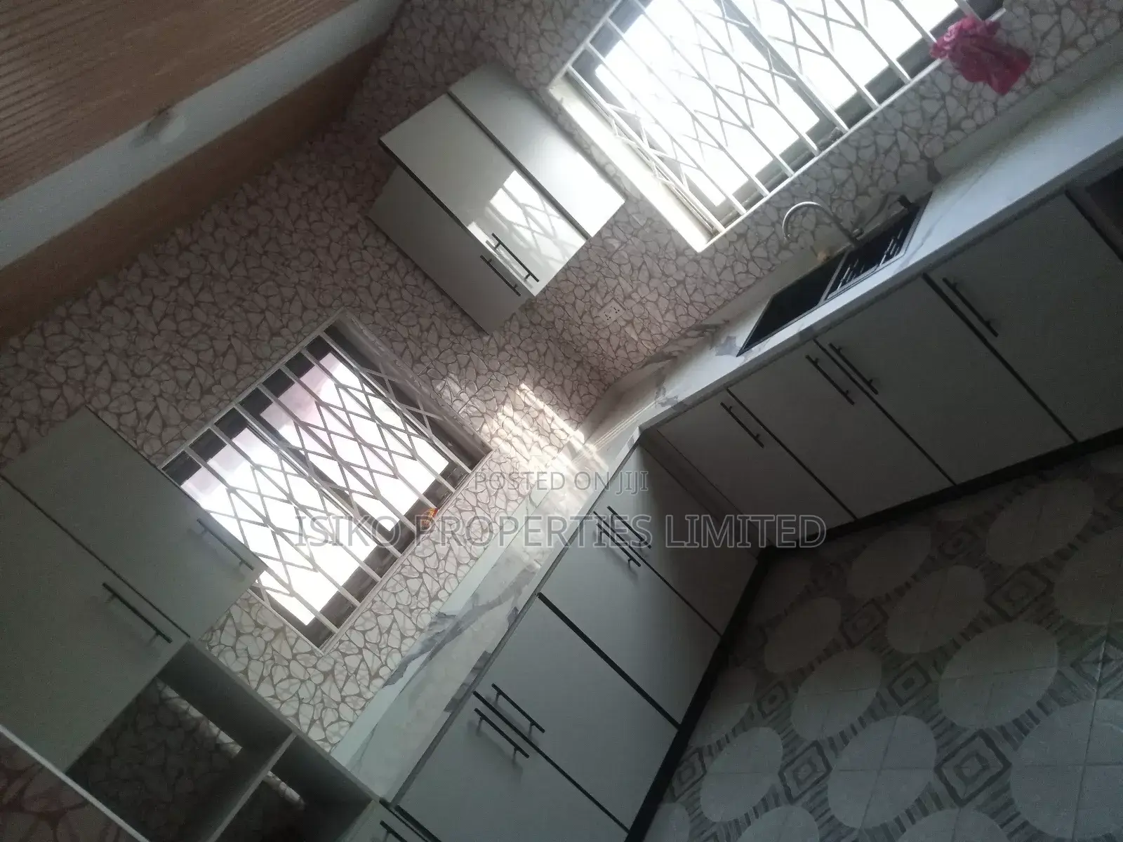 Furnished 3bdrm Apartment in Vvilla Properties, Adam Nana for rent