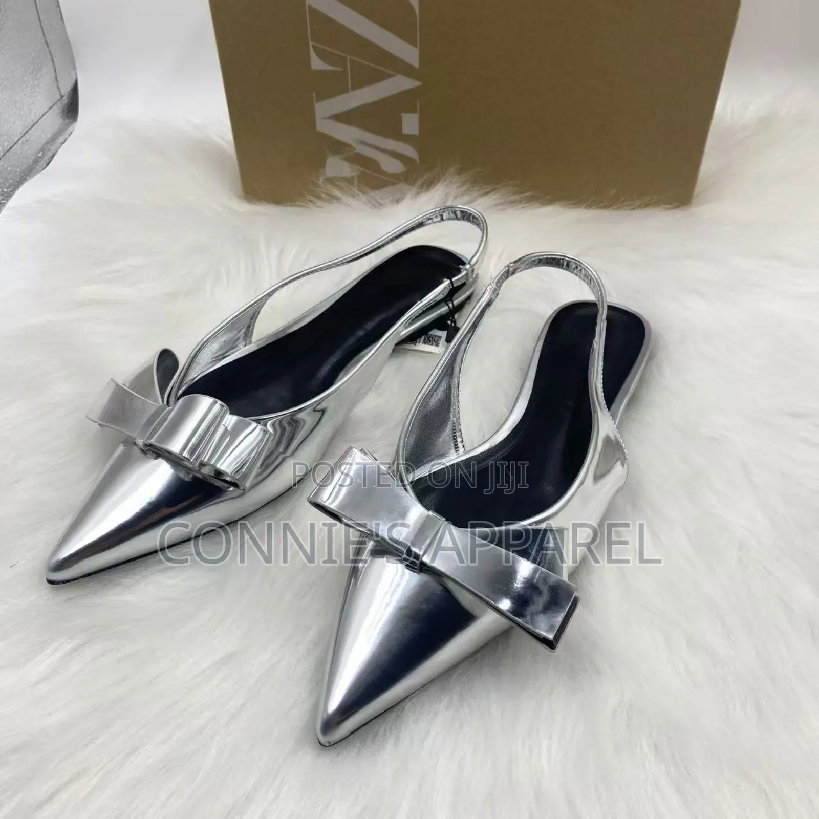Flat Sandals for Ladies Gold Silver and Black
