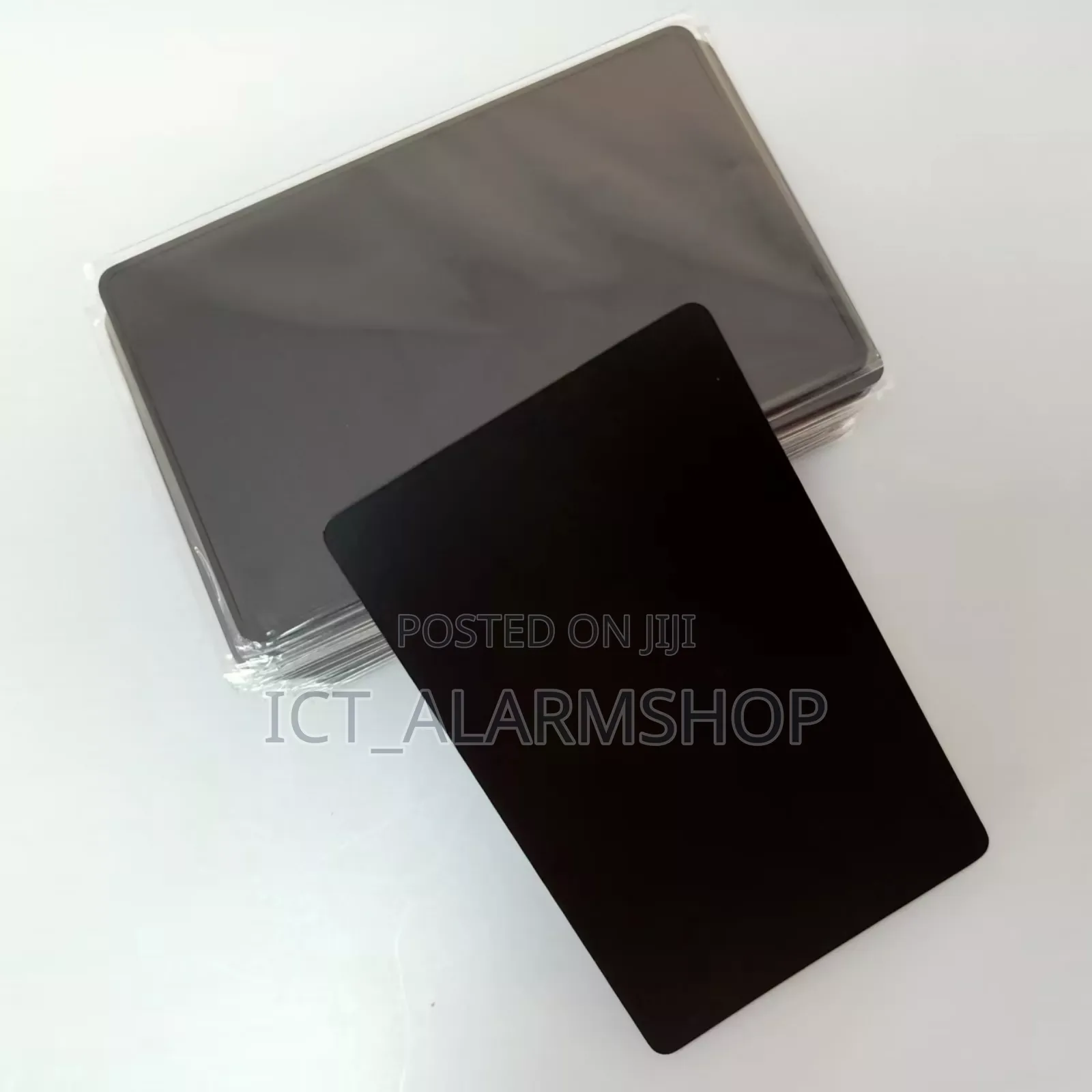 Nfc216 Tag With Black White Background Edges Cards