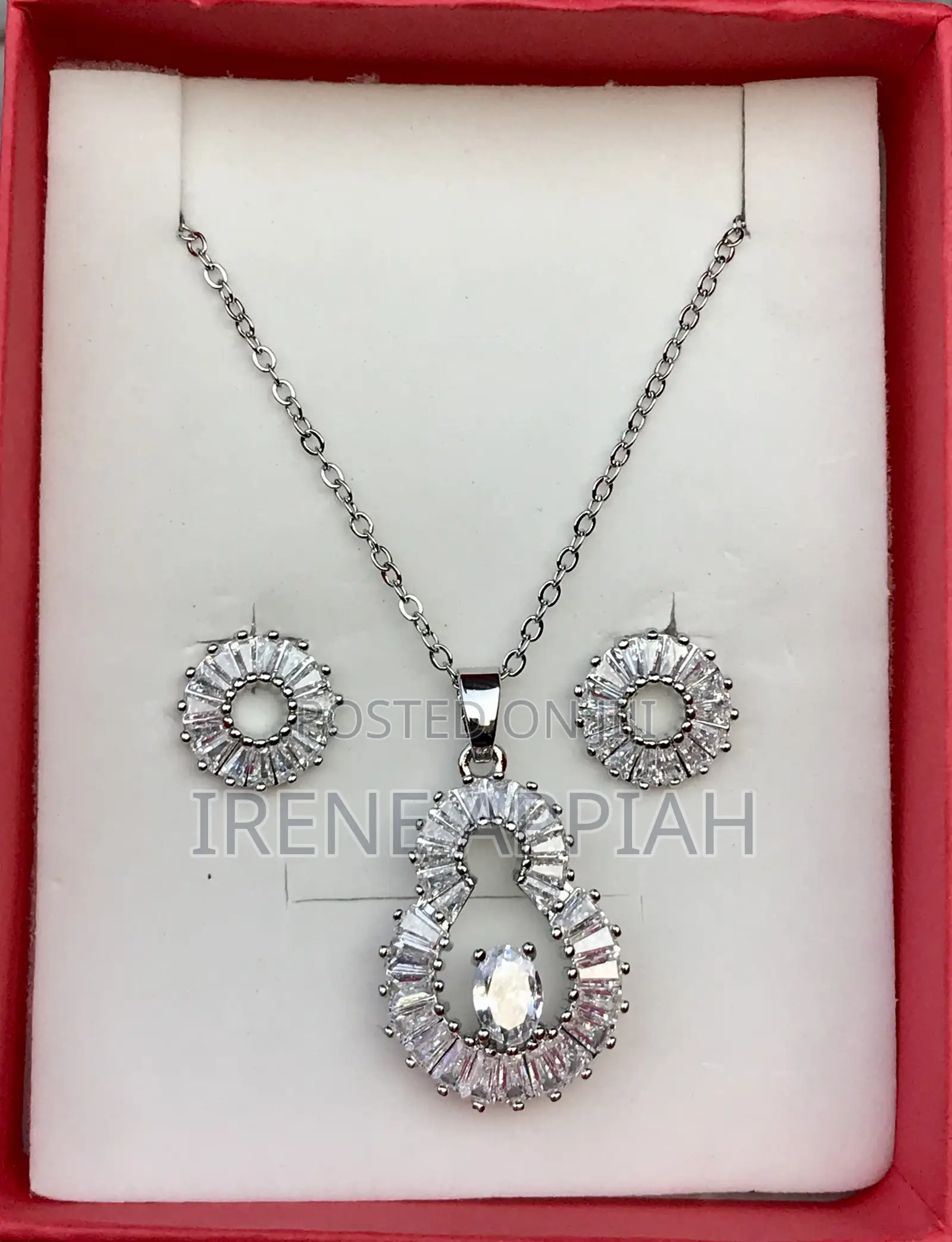 Stunning Jewellery Set