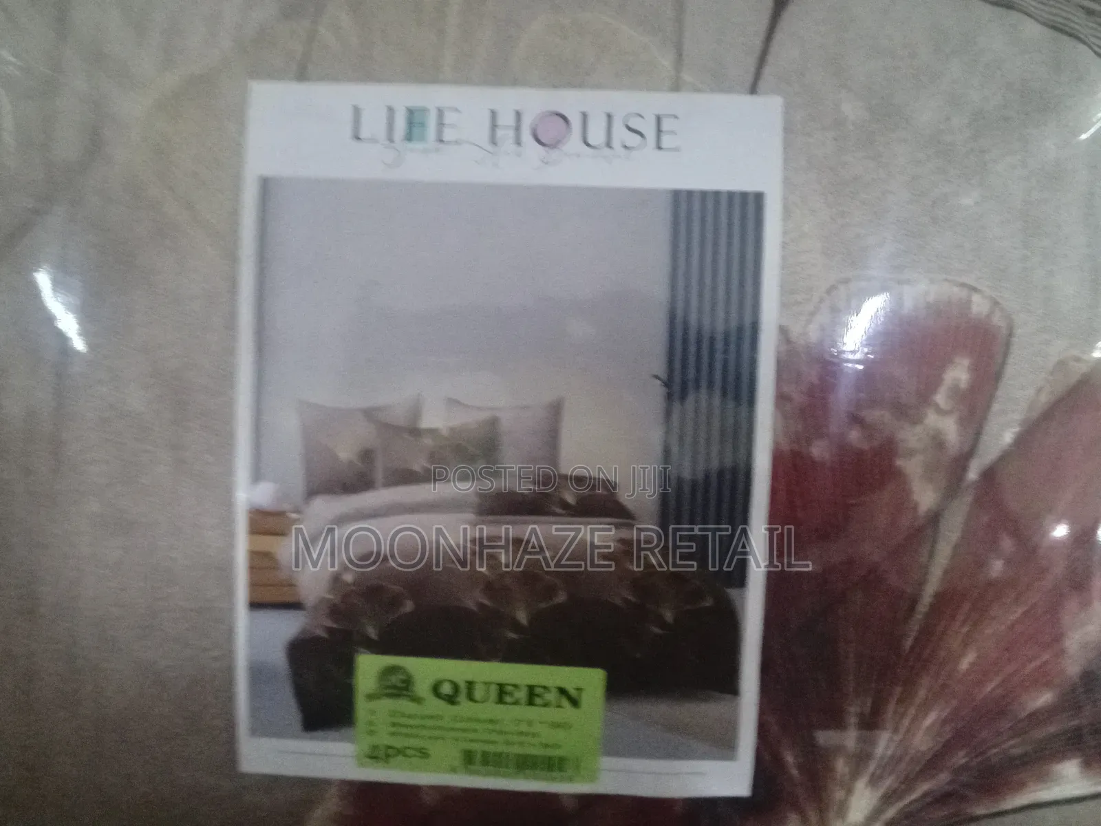 Luxury Bedding Set + Free Quilted Mattress Protector!