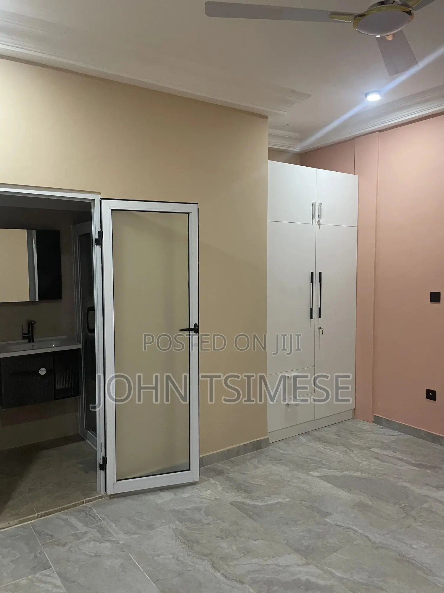 2bdrm Apartment in Vra View Condos, Community 25 for rent