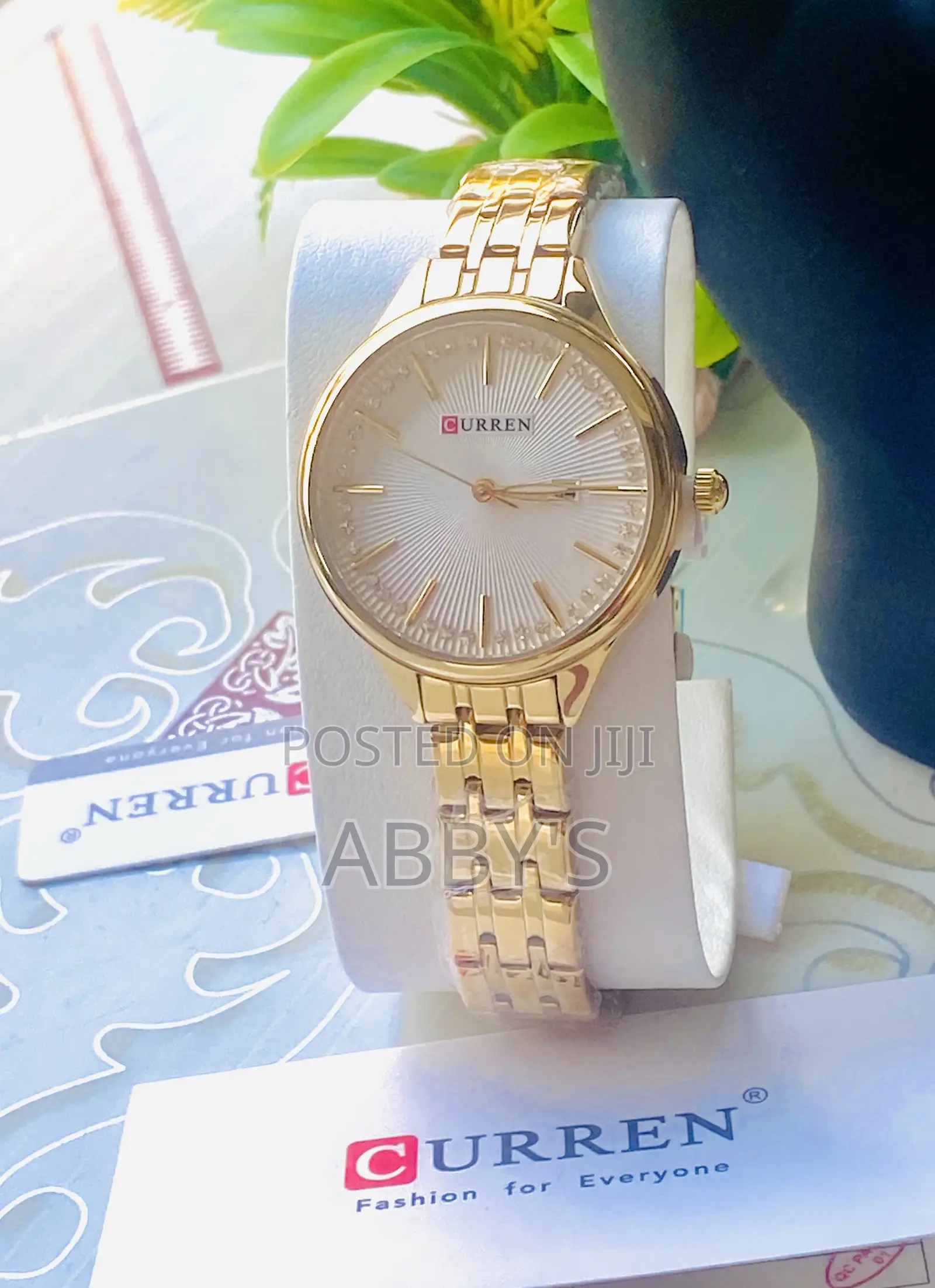 New Design Curren Gold Bracelet Watch