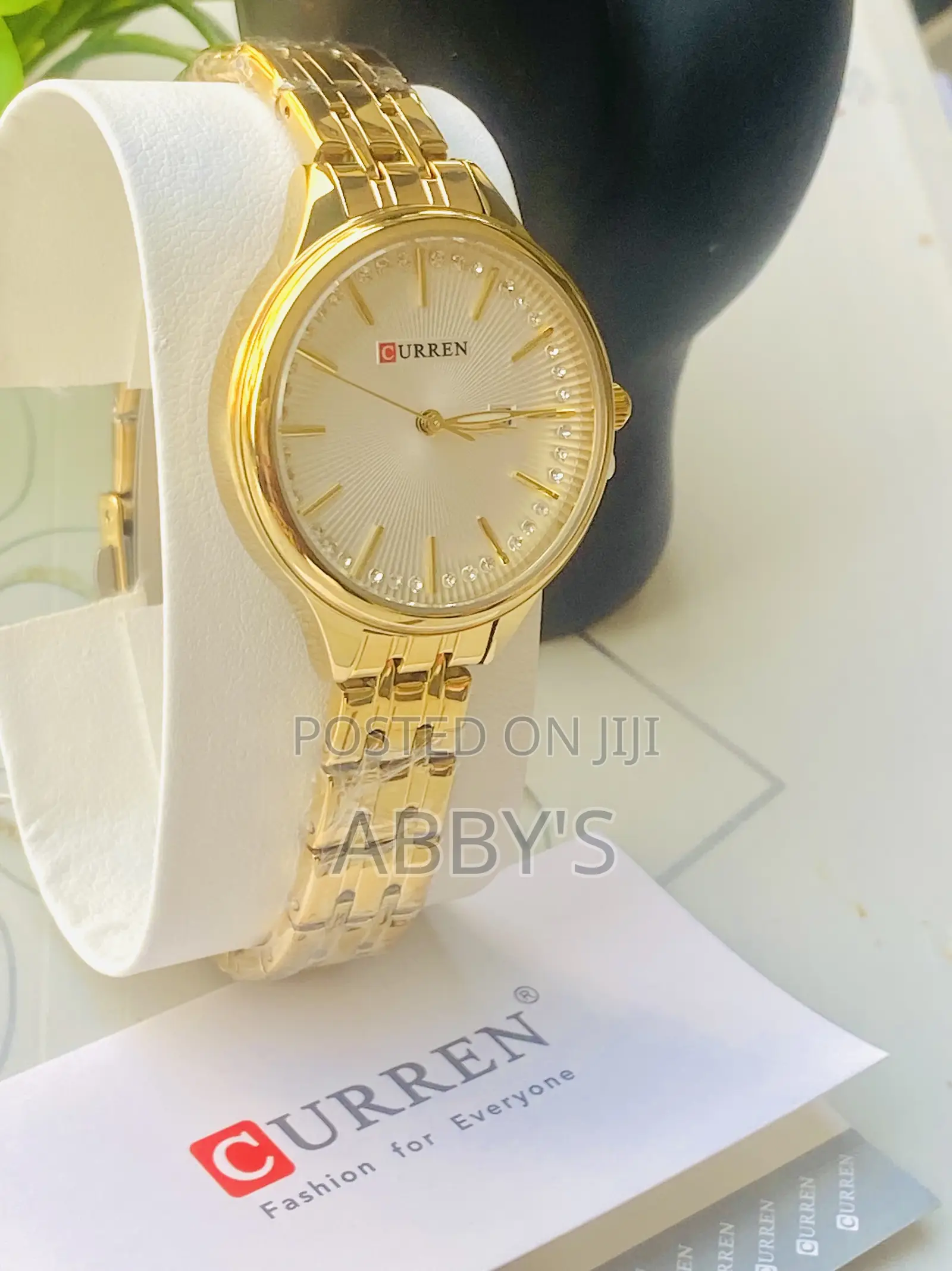 New Design Curren Gold Bracelet Watch