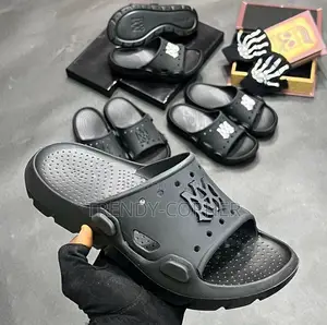 Amiri Sunday Slides