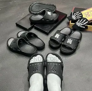 Amiri Sunday Slides