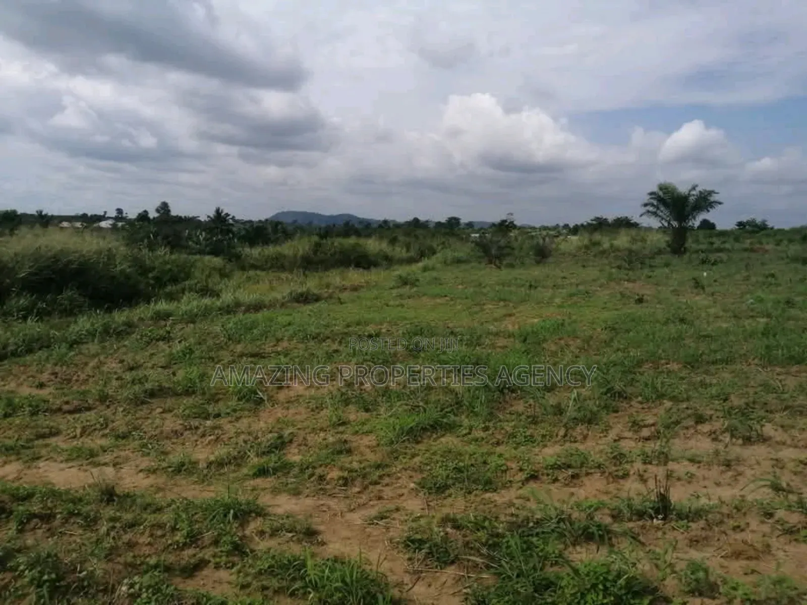 200 Acres of Prime Legon