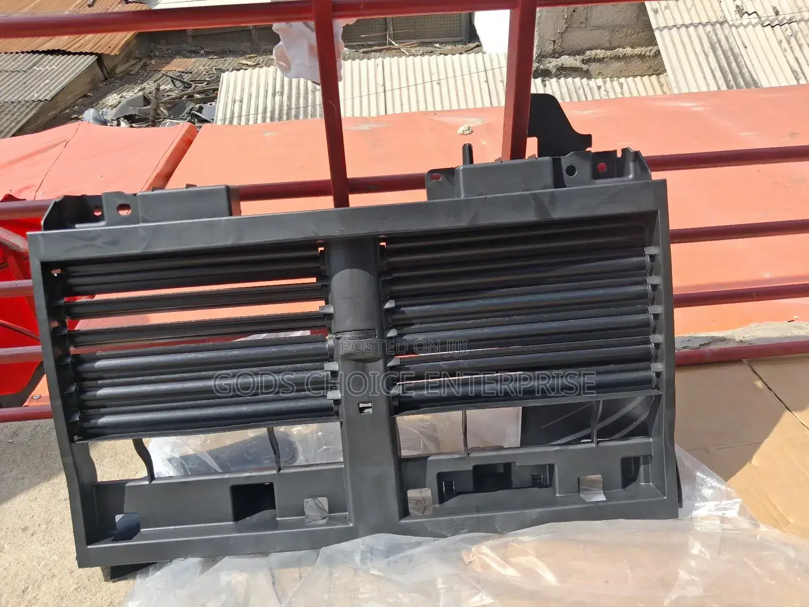 Shatter Grill Ram 2018-2023