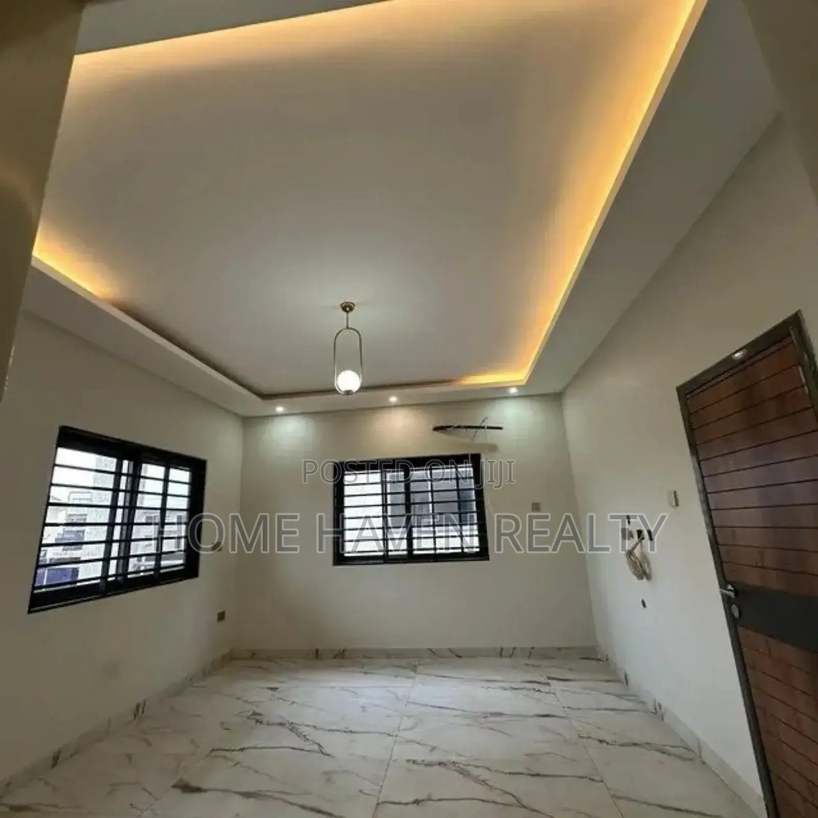 4bdrm House in Lakeside Estate for sale