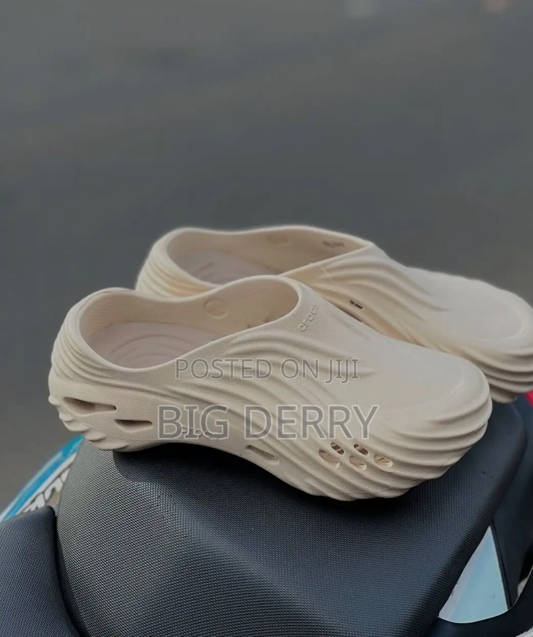 Crocs Echo Wave Clog