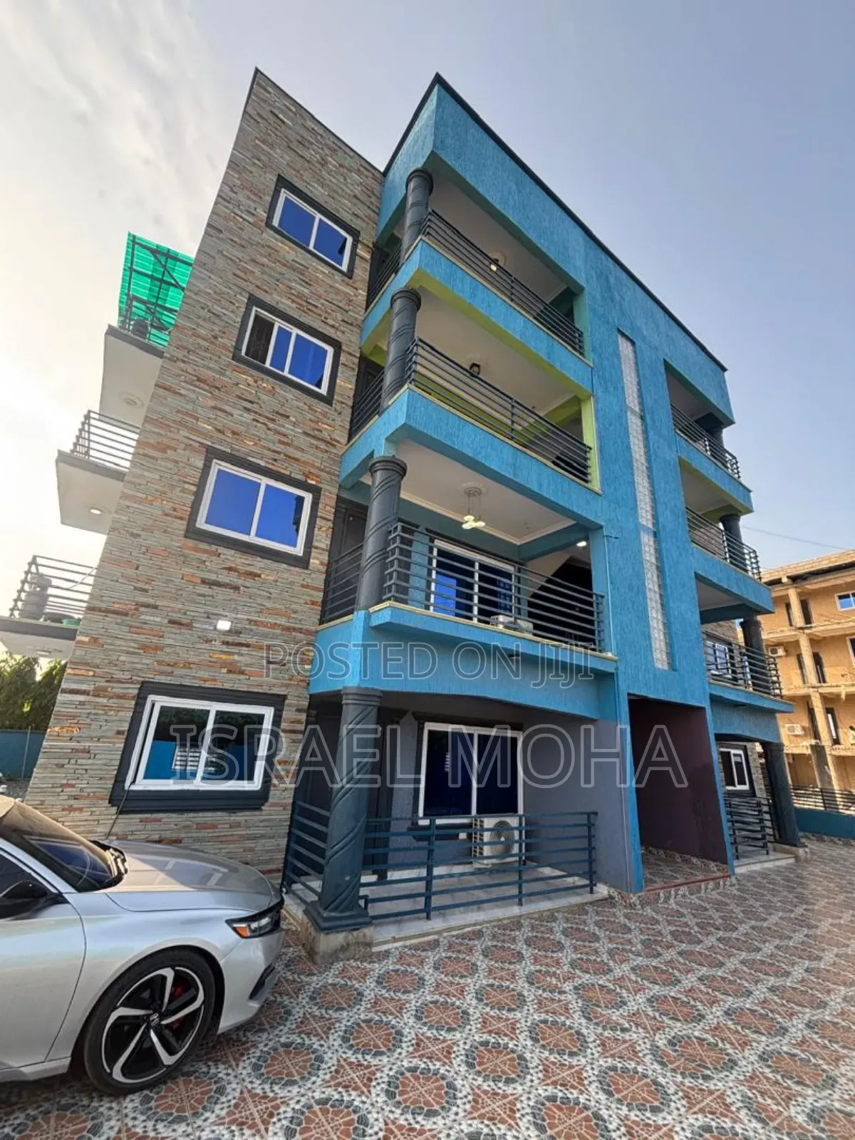 2bdrm Apartment in School Junction, Ashaley Botwe for rent