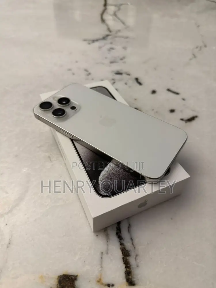 Apple iPhone 15 Pro Max 256 GB