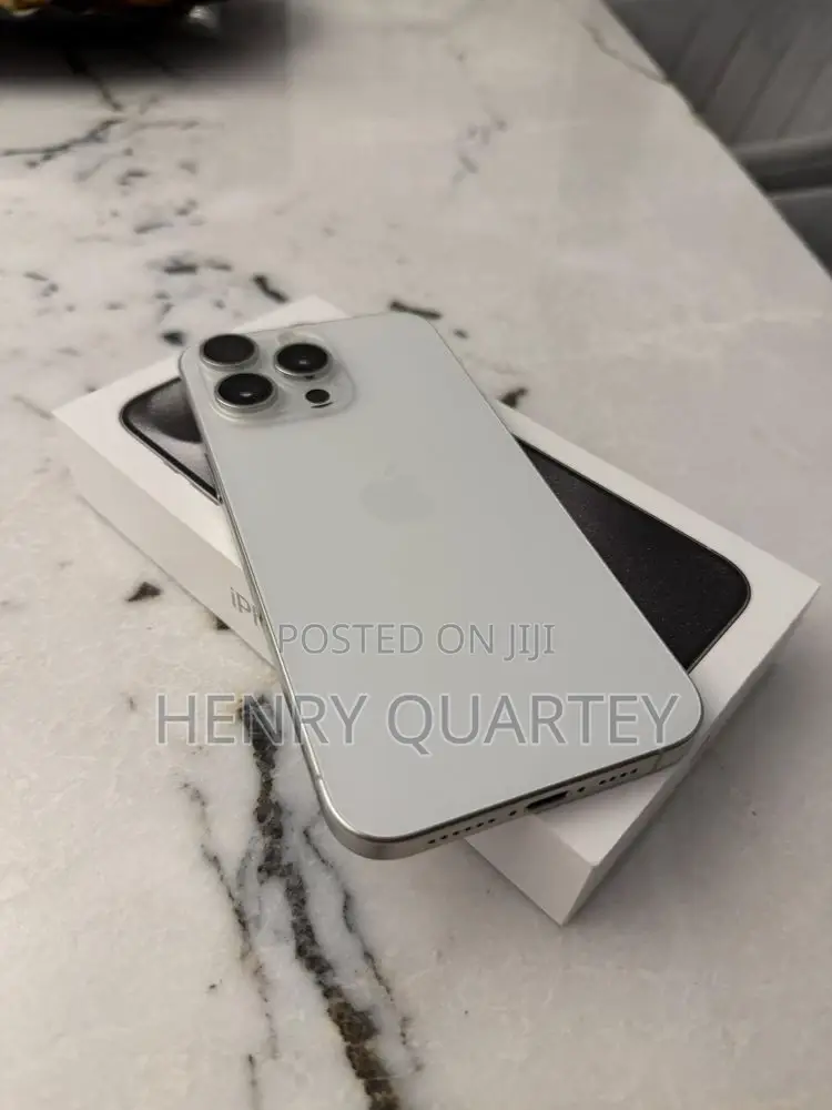 Apple iPhone 15 Pro Max 256 GB