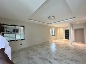 4bdrm House in Luxelooks Properties, Ashaley Botwe for rent