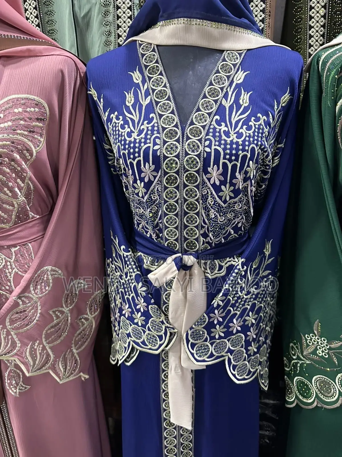 Abaya Paradise