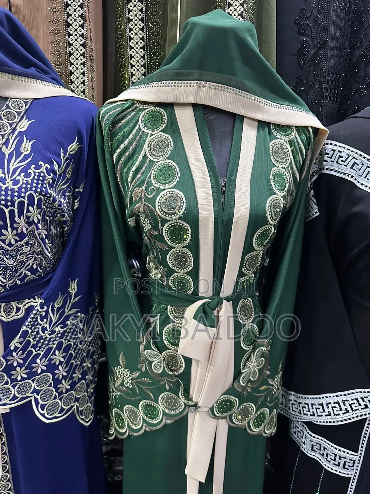 Abaya Paradise