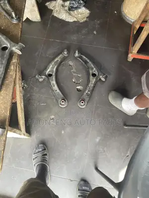 Dodge Caliber/Jeep Compass/Mitsubishi Outlander/Jeep Patriot Lower Arm
