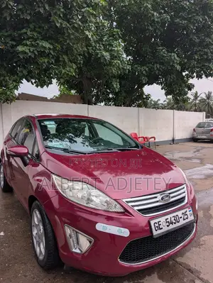 Ford Fiesta SES 2011