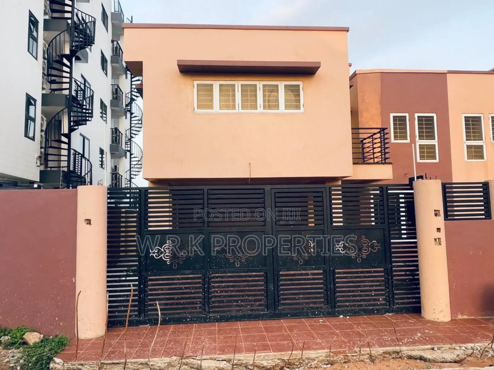 3bdrm House in East Legon, Accra Metropolitan for rent