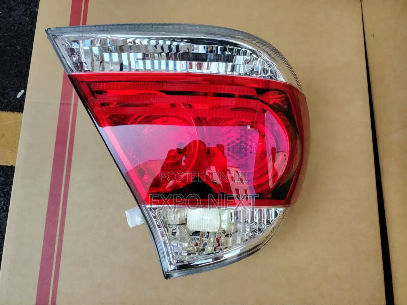 2005-2006 Toyota Camry Tail Lights