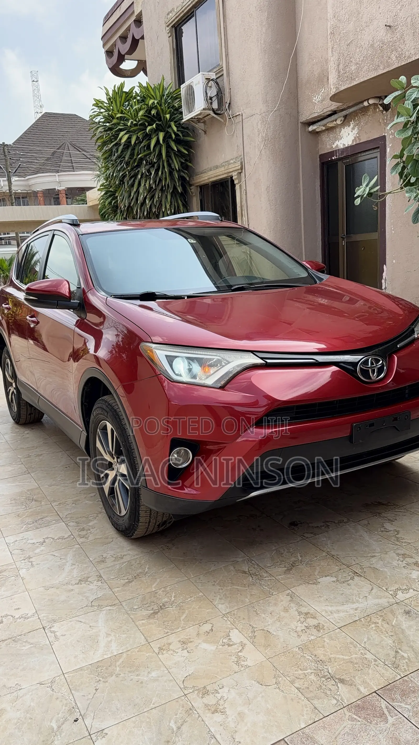 Toyota RAV4 2016 Red