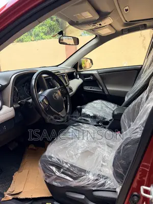 Toyota RAV4 2016 Red