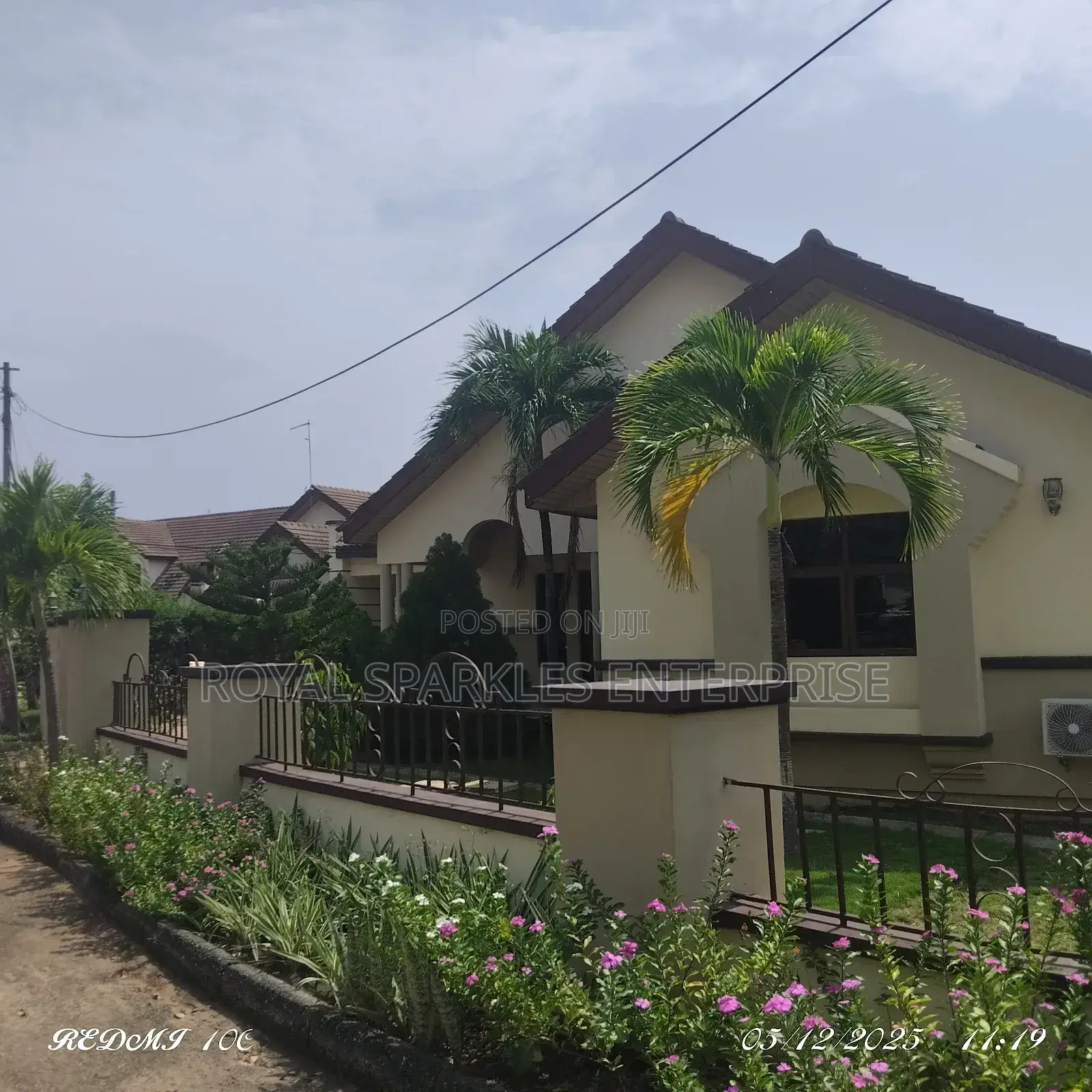 3bdrm House in Buena Vista, Sakumono for rent