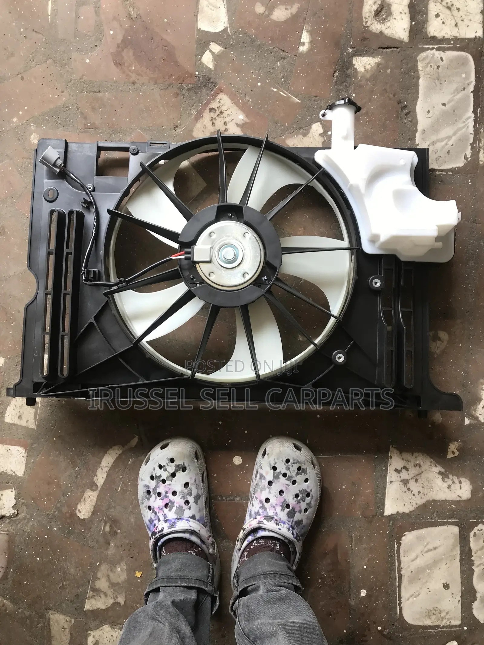 Toyota Corolla 14-18 Radiator Fan