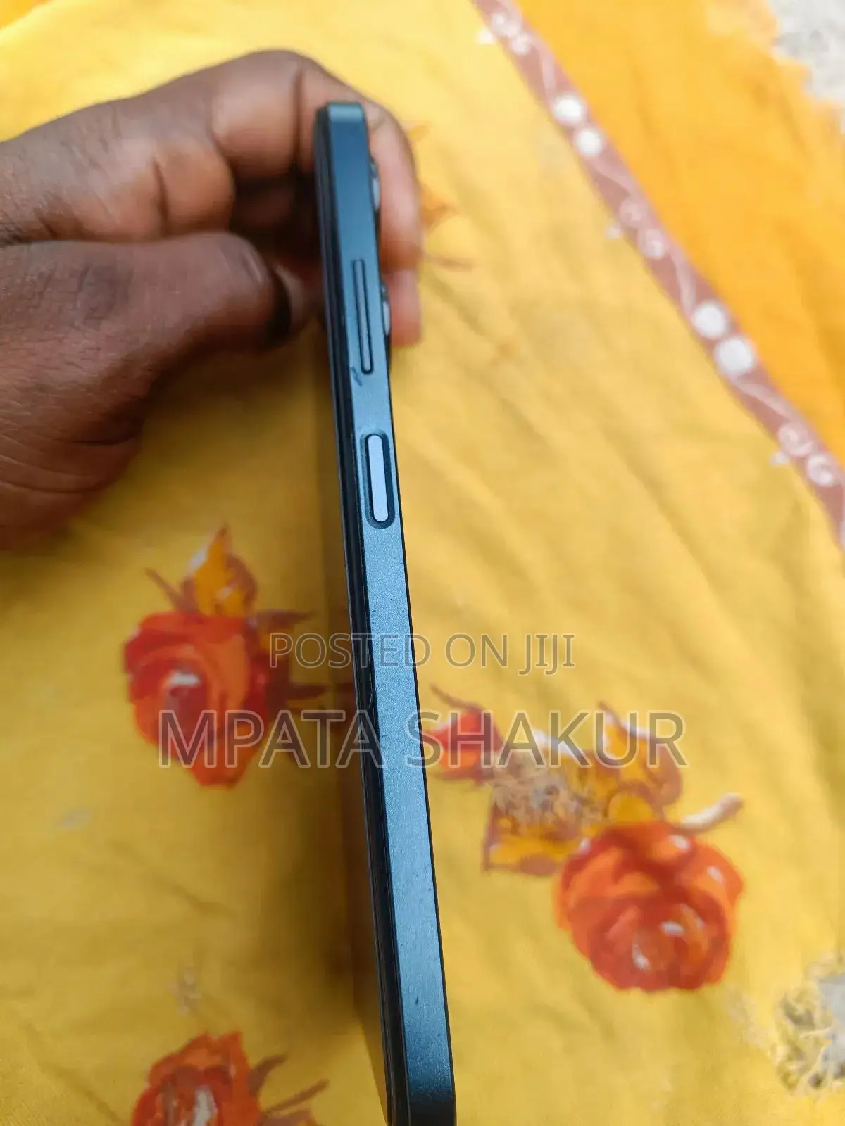 Infinix Hot 30i 128 GB Black