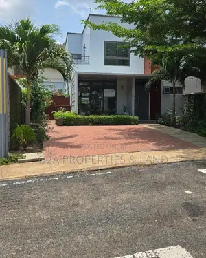 5bdrm House in Ayi Mensah Park, Ga East Municipal for sale