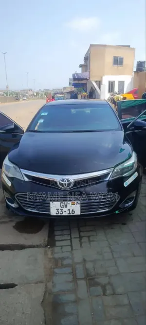 Toyota Avalon 2010 Black