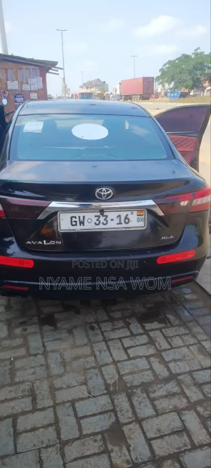 Toyota Avalon 2010 Black