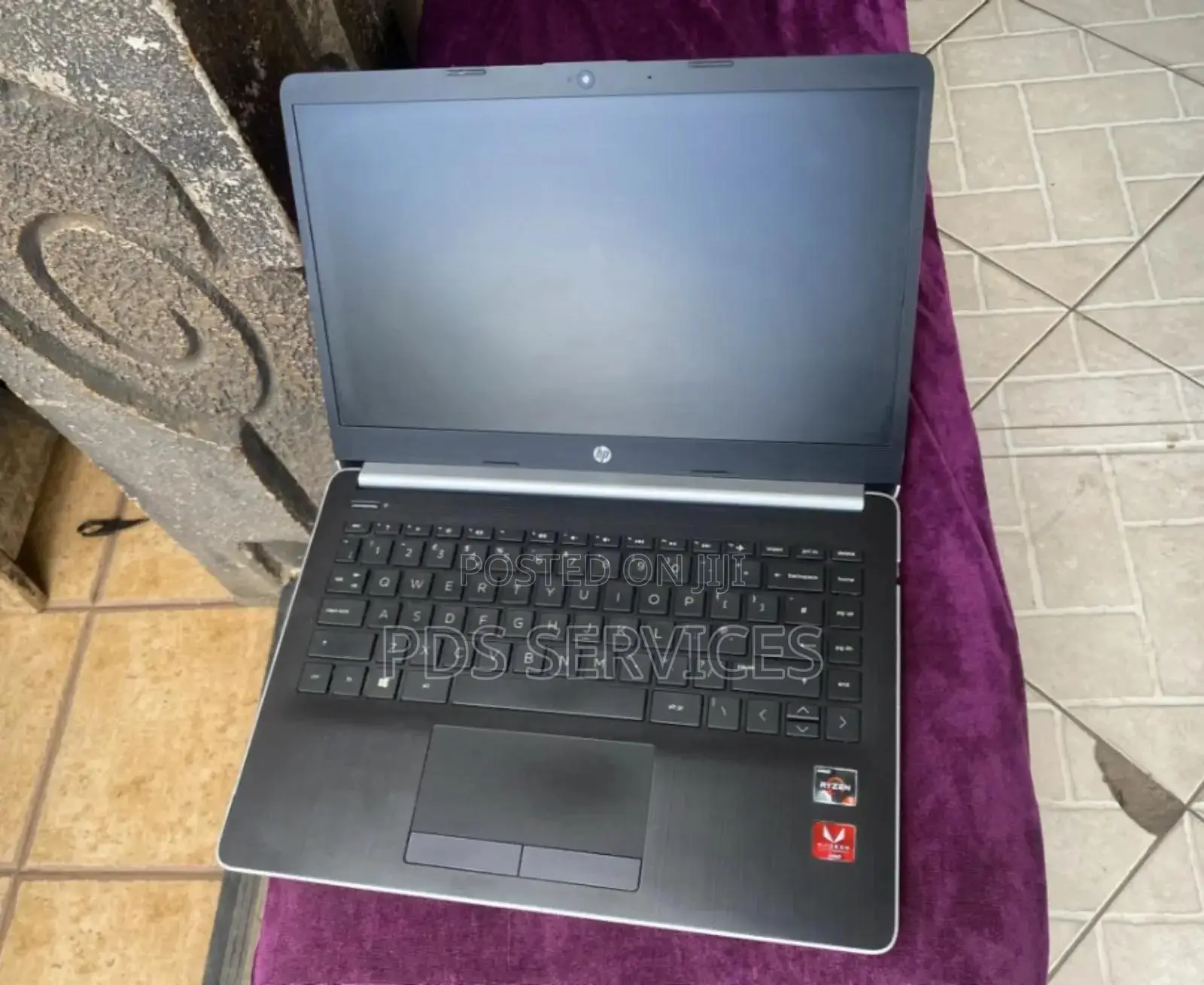 Laptop HP 14-dq1025cl 8GB AMD Ryzen 5 SSD 256GB