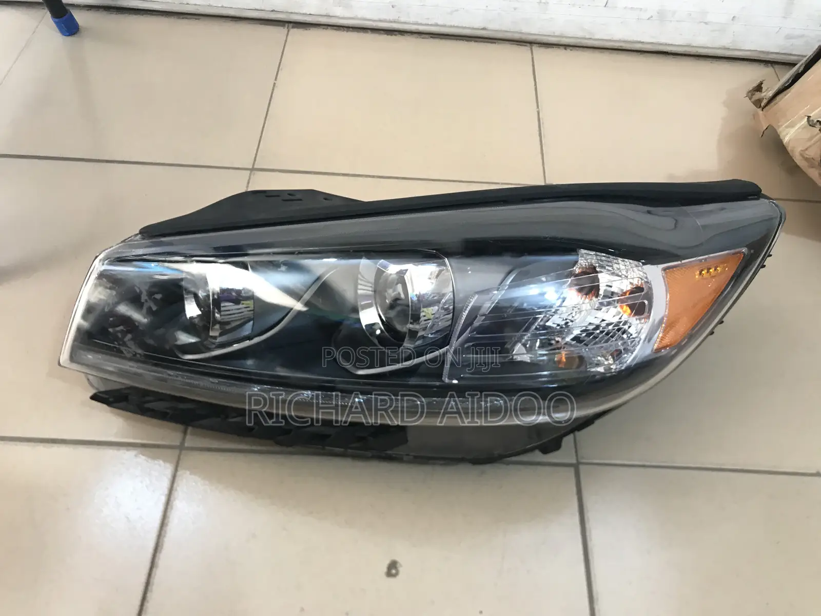 Kia Sorento 2019 Headlight Home Used Available