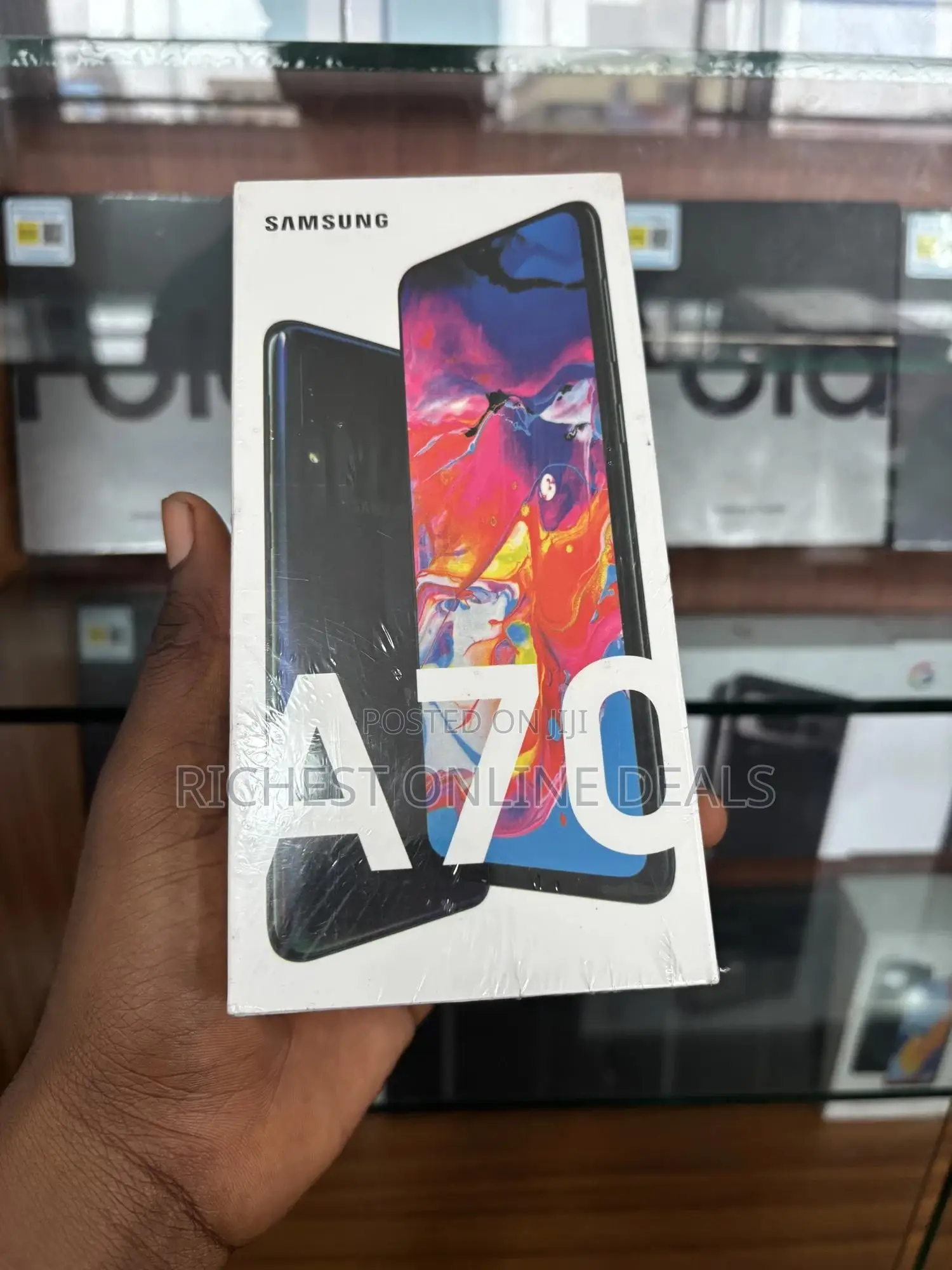 New Samsung Galaxy A70 128 GB Black